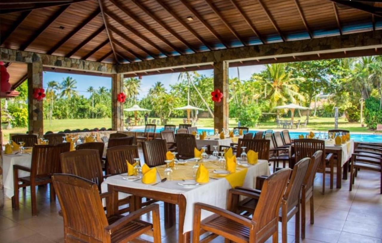וואדואה River View Banquet & Resort מראה חיצוני תמונה